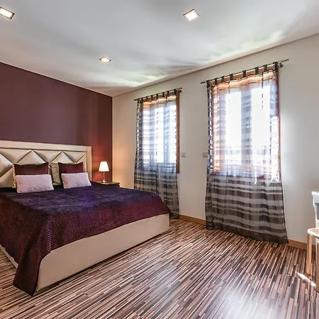 Apartment Sunrise House *